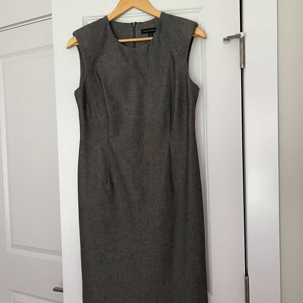 Banana Republic Charcoal Midi Dress